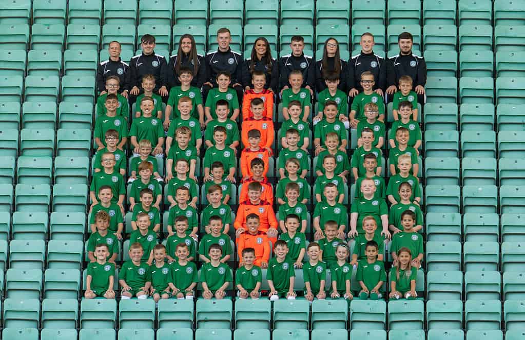 Foundation Raises Over £600 Through Academy Picture Sales 1 SA104740